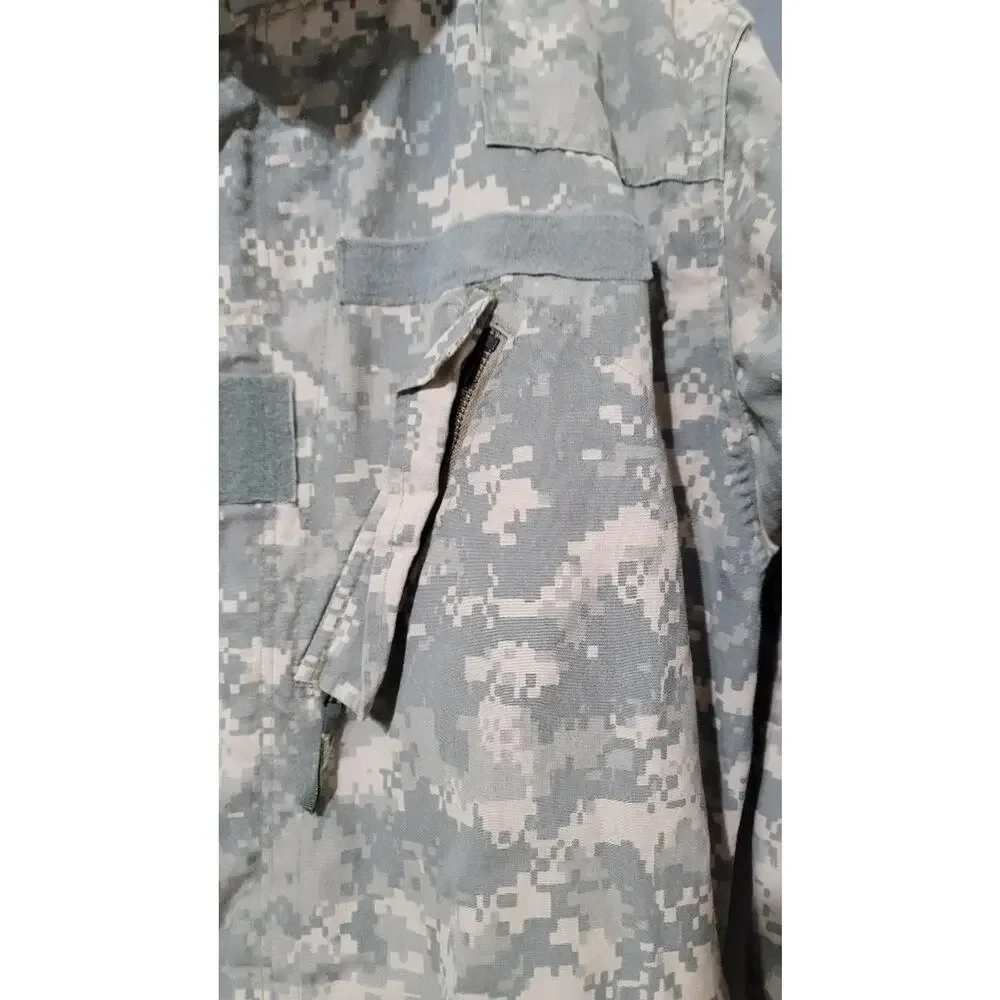 US Army ACU Digital Camo Jacket Medium Regular | Military Combat Coat #37e